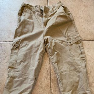 Women’s mom cargo pants